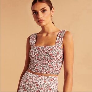 A&F | Floral crop top